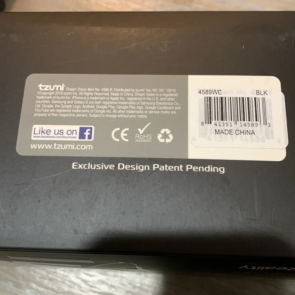 New in box Dream Vision virtual reality